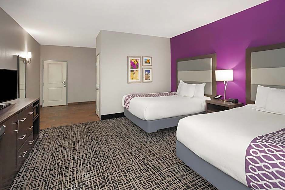 La Quinta Inn & Suites by Wyndham Springfield