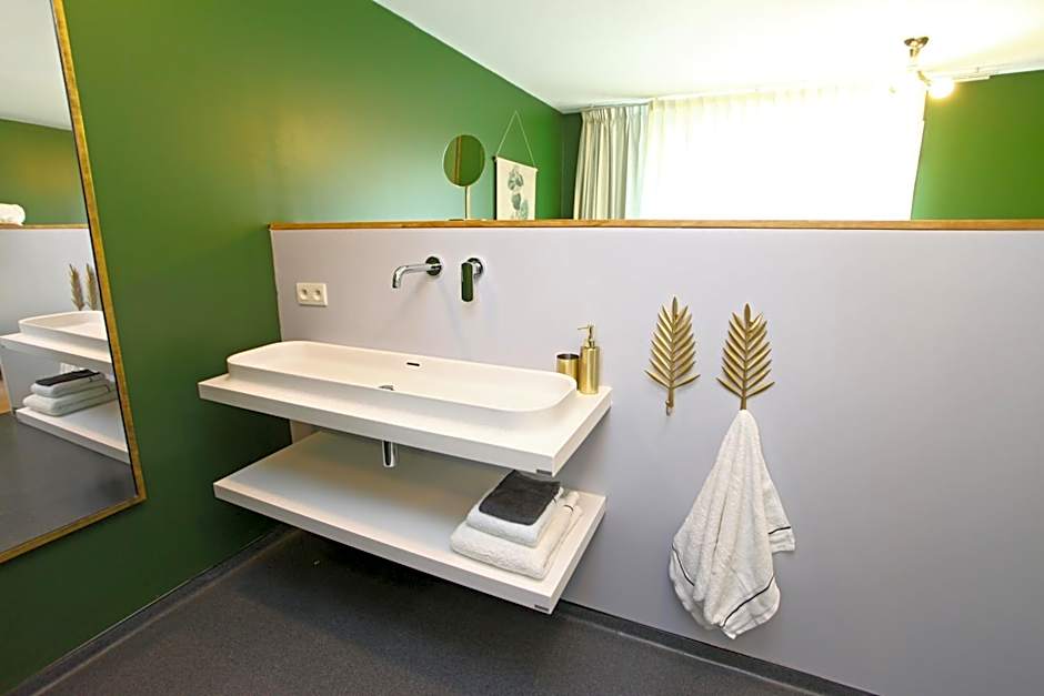 La Petite Couronne, Ecolodge & Lofts