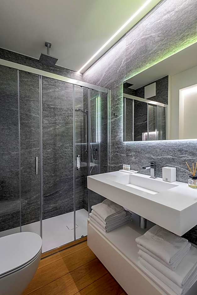 Sasso Boretto, Luxury Holiday Apartments