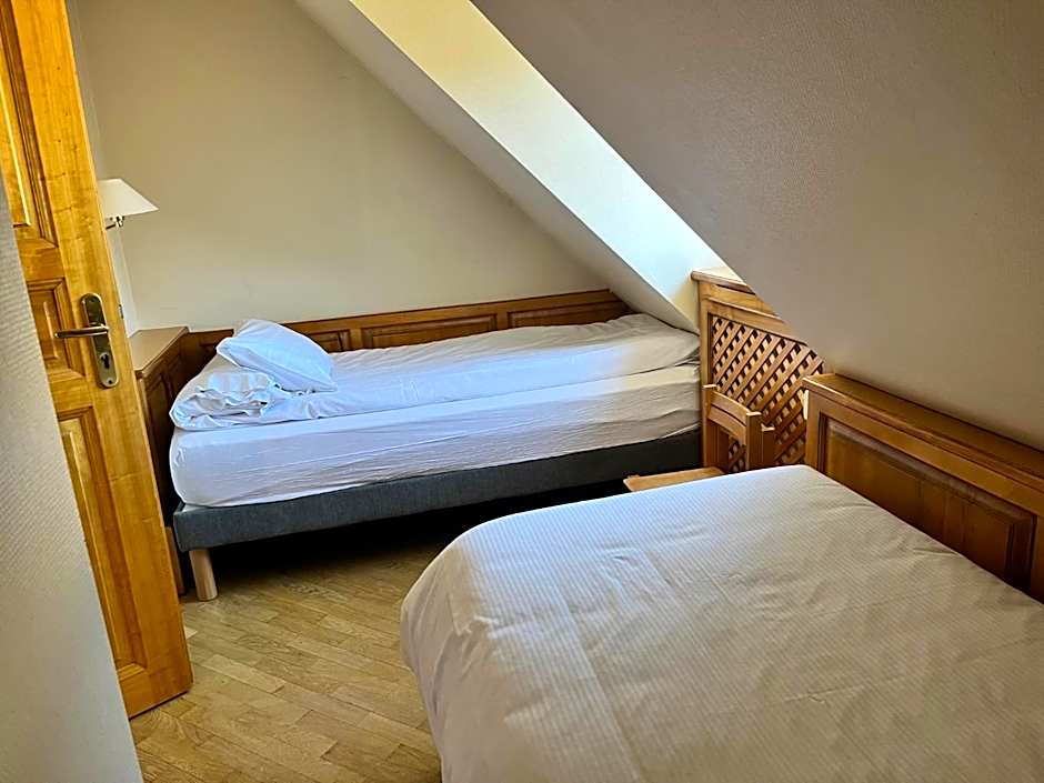 Logis Hôtel Restaurant Au Cerf d'Or