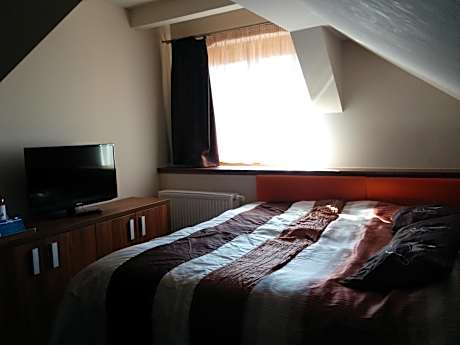 Basic Double  or Twin Room