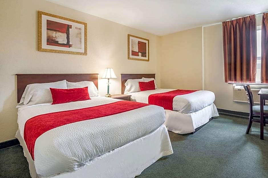 Photo 1 of 4 of 2 Double Beds