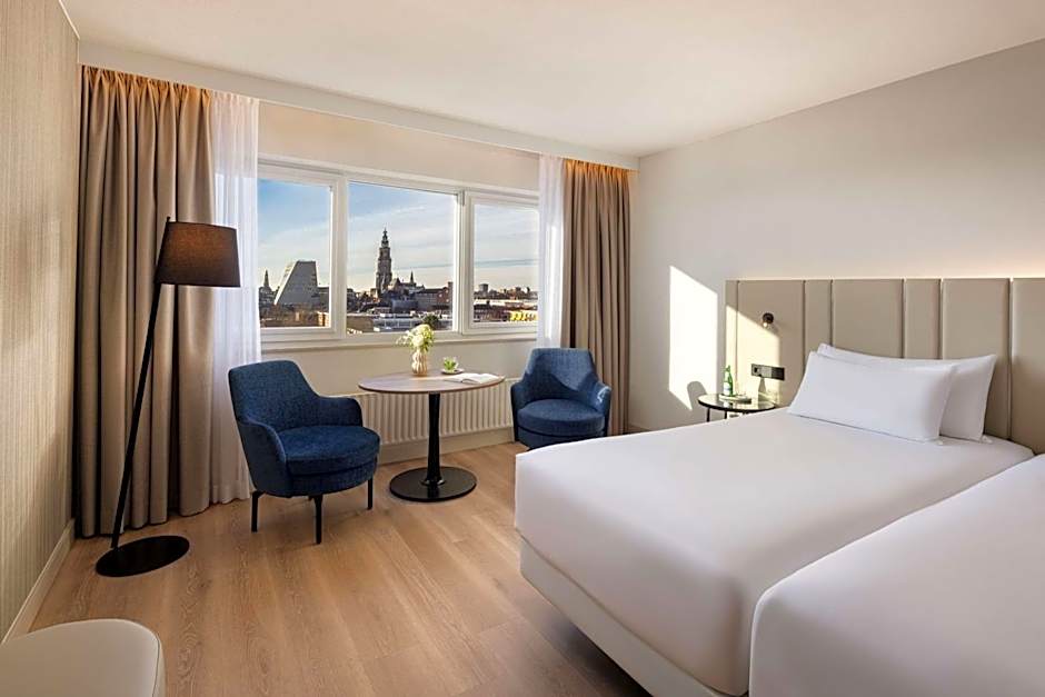 NH Groningen Hotel