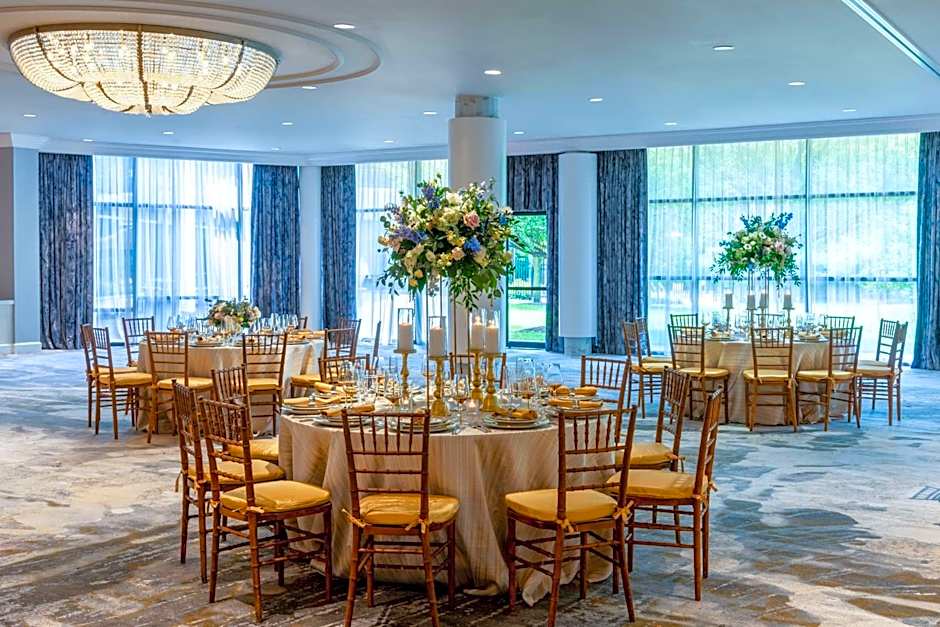 Hilton Alexandria Mark Center