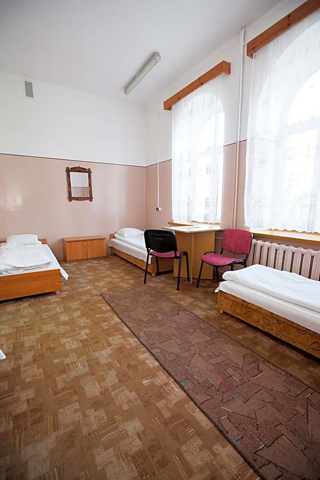 Schronisko Młodzieżowe PTSM Matecznik