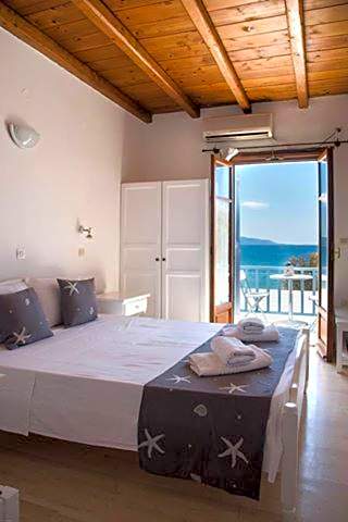 Fisilanis Beachfront Hotel