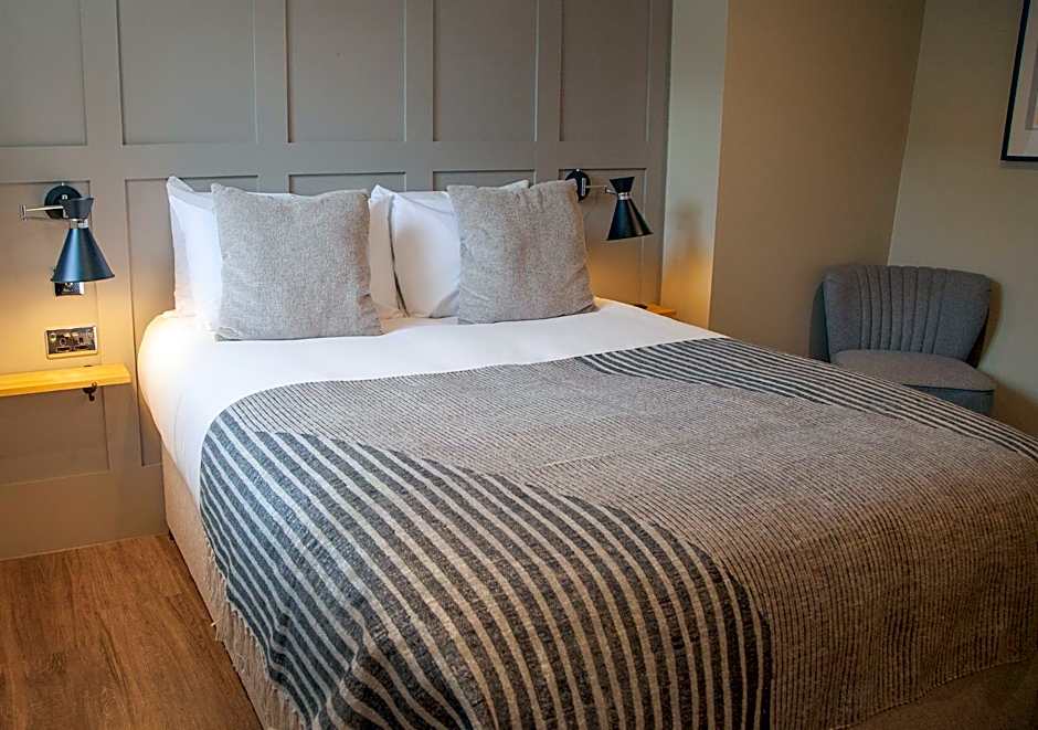 The Kings Arms Hotel