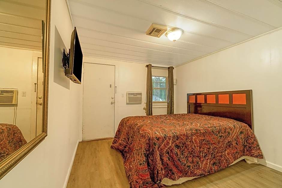 Budget Inn By OYO Palestine TX Hwy 79