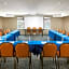 Holiday Inn Express Hotel & Suites Belmont by IHG