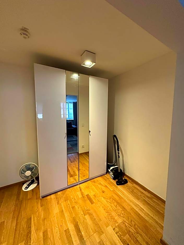 Al Nafurah Apartments