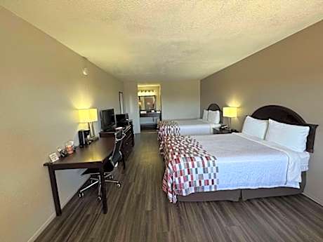 2 Double Beds Nonsmoking