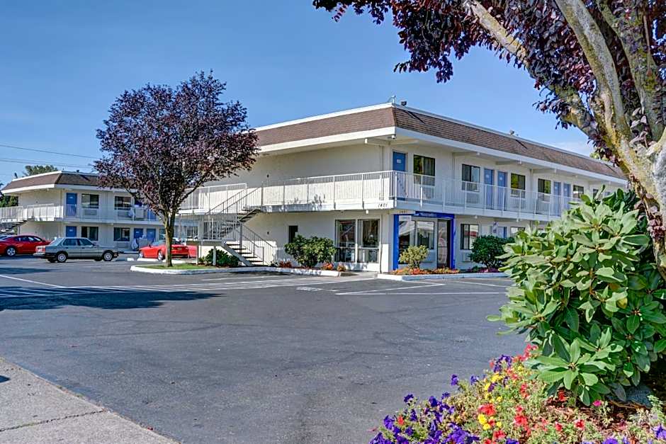 Motel 6-Salem, OR