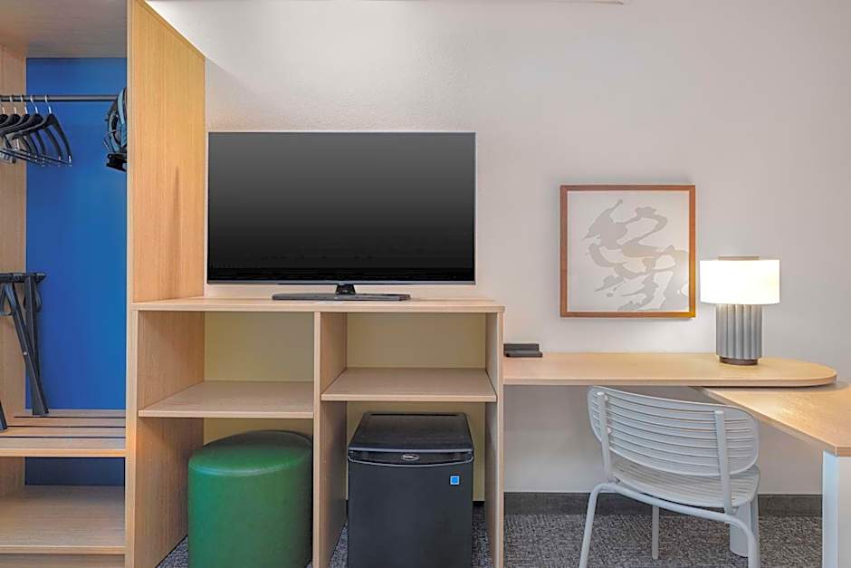 Spark by Hilton Bentonville