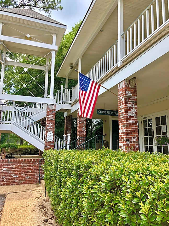 The Lodge at The Bluffs