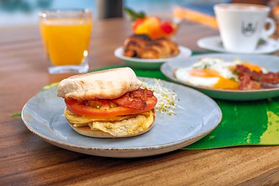 Pacific Kalokairi - Adults Only