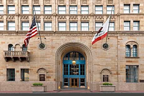 Courtyard by Marriott San Diego Downtown