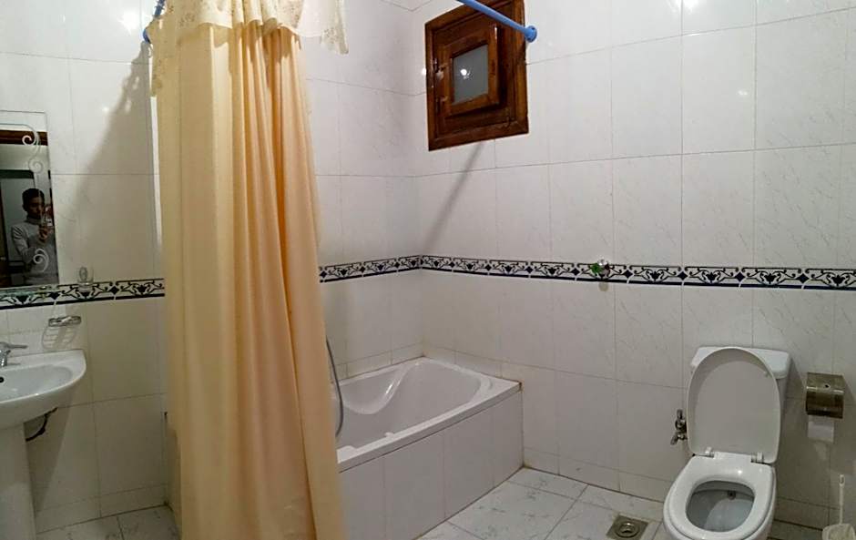 Al Hambra Hotel