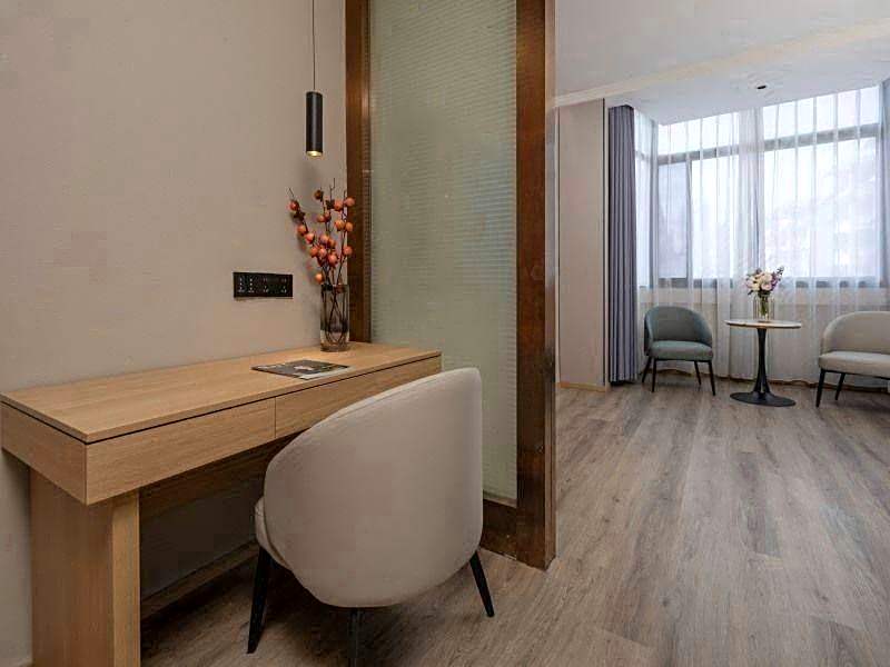 GreenTree Inn Kunshan High Speed Rail Station Hengshan Road Express Hotel