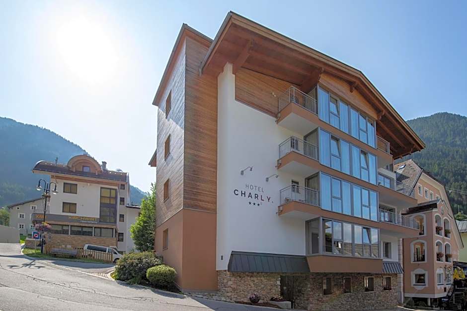 Hotel Charly