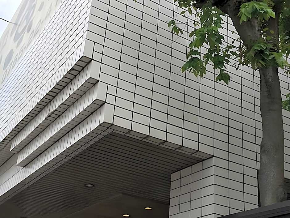 Sky Hotel Uozu Annex