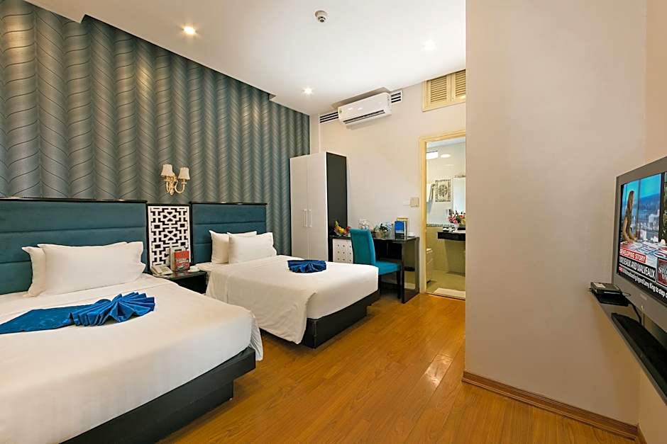 Photo 1 of 12 of Superior 1 Double Bed or 2 Beds