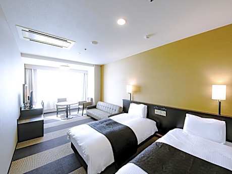 Junior Suite Twin - Non-Smoking