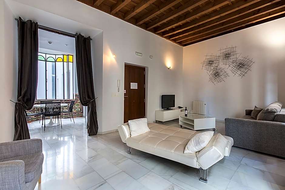 Elvira Suites