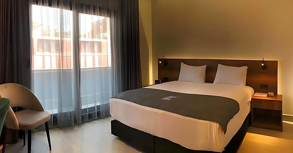 Emen'S Otel
