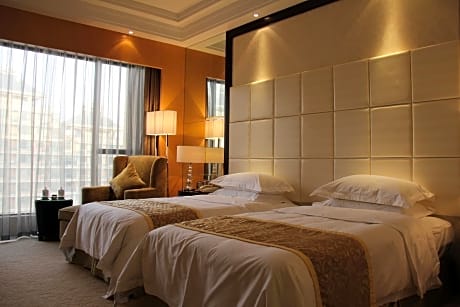 2 Twin Beds Room Smoking