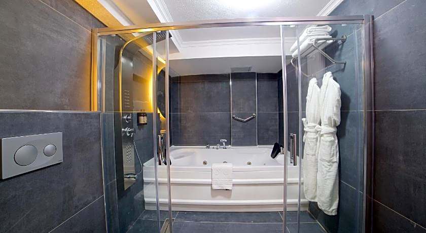 Days Inn by Wyndham Istanbul Arnavutkoy