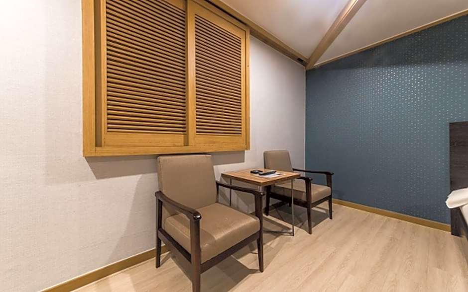 Ilsan Baekseok Mirabel