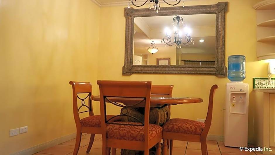 Sophia Suites Residence Hotel