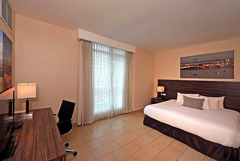 Victoria Hotel and Suites Panama