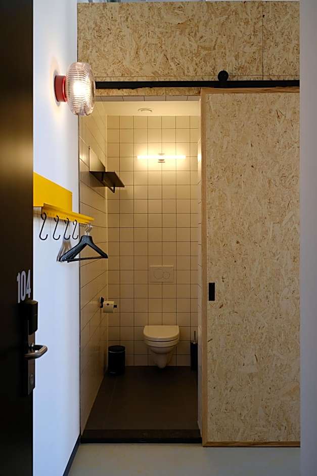 Hostel & Bar De Basis