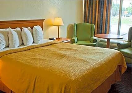 Motel 6-Oklahoma City, OK - Bricktown