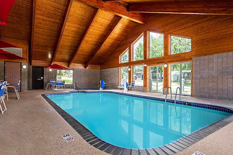 AmericInn by Wyndham Lake City