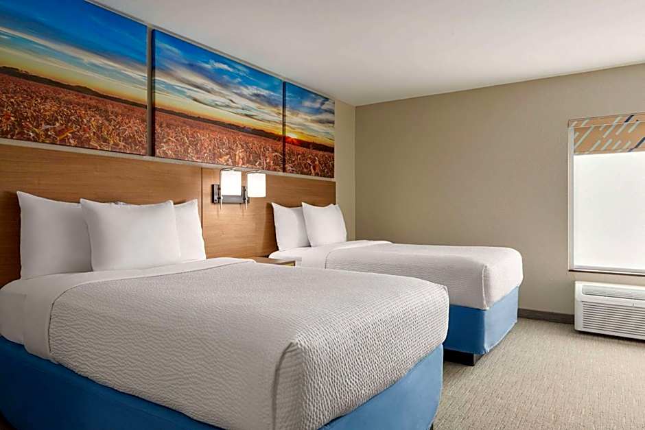 Days Inn by Wyndham Hillsboro