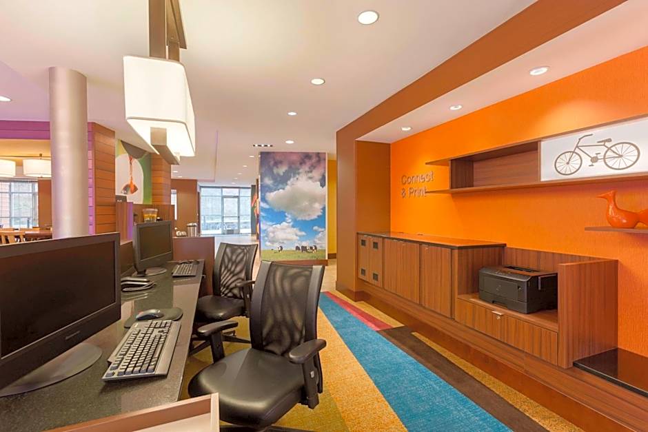 Fairfield Inn & Suites by Marriott Pittsburgh Airport/Robinson Township