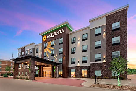 La Quinta Inn & Suites by Wyndham Coralville Iowa City