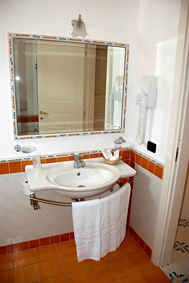 Hotel Bougainville