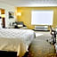 Holiday Inn Hotel & Suites Overland Park-Convention Center By IHG