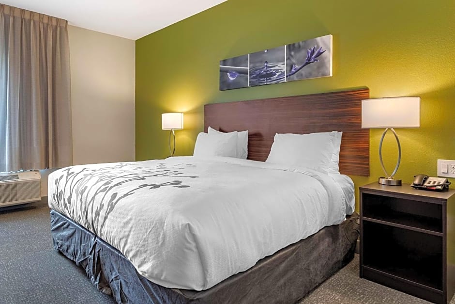Sleep Inn & Suites