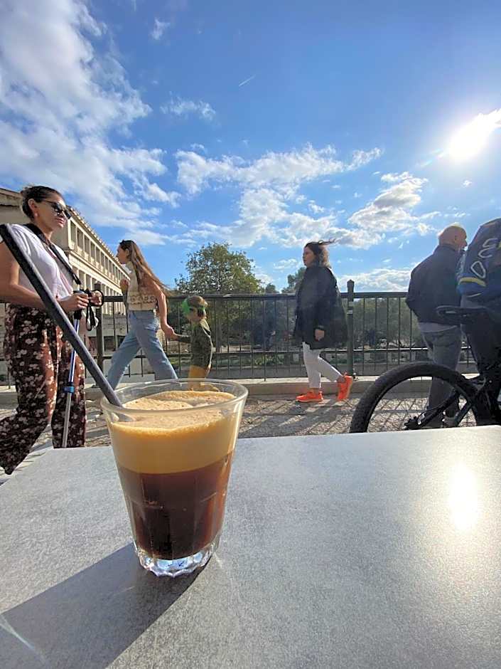 Sunny Apartment in Koukaki - Excellent spot