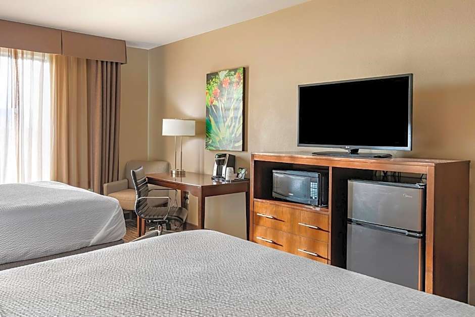 Holiday Inn Express & Suites Indio - Coachella Valley By IHG