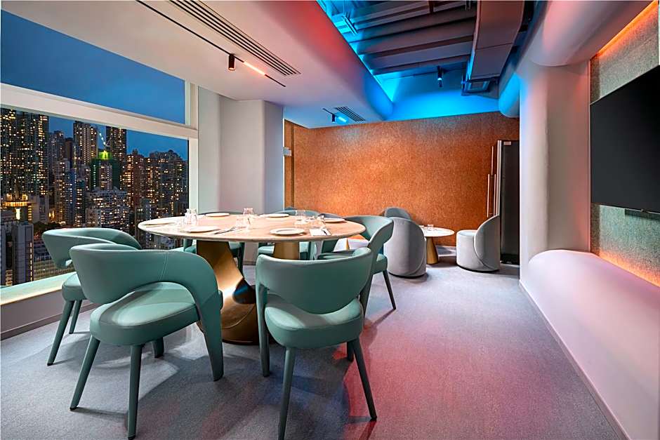 Motto by Hilton Hong Kong SoHo