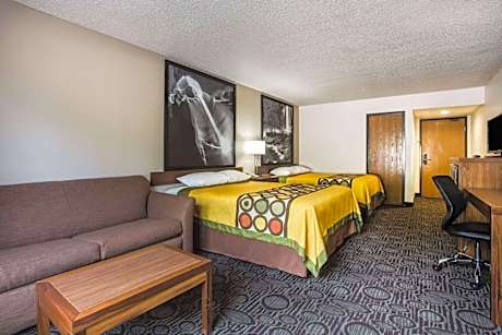 Studio Suite with Two Queen Beds - Non-Smoking