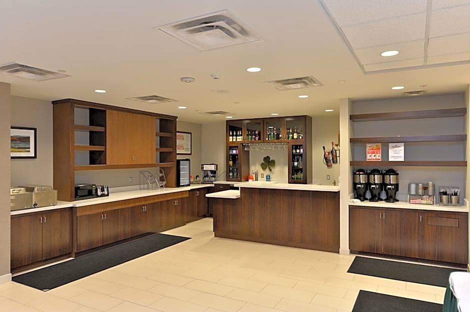 Hawthorn Suites by Wyndham El Paso Airport