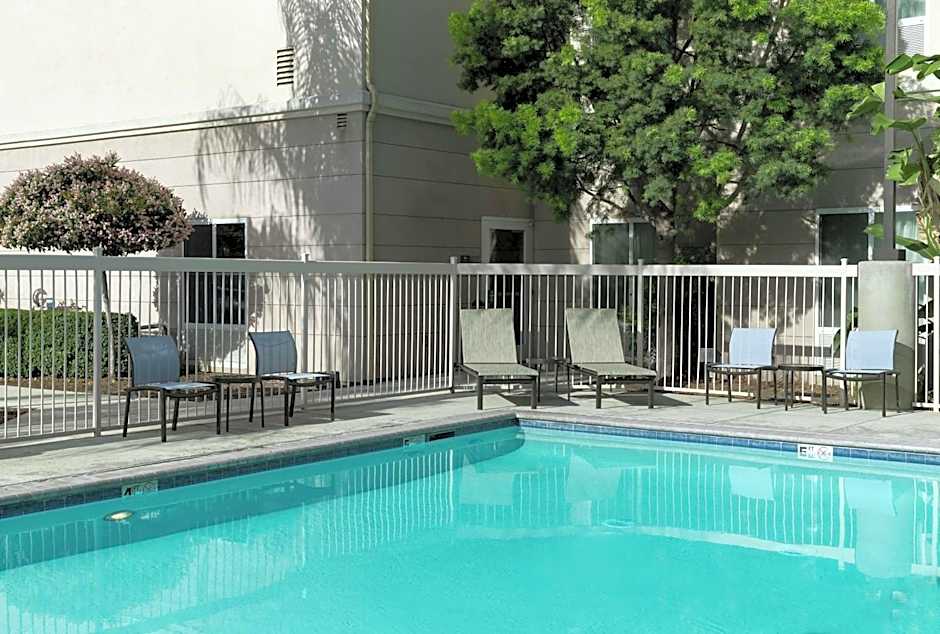 Homewood Suites by Hilton Fresno Airport-Clovis CA