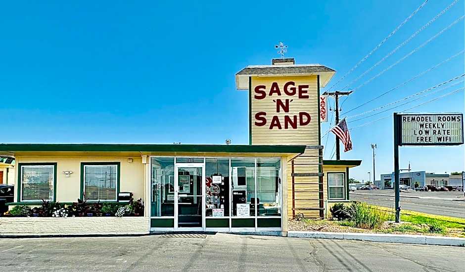 Sage N Sand Motel