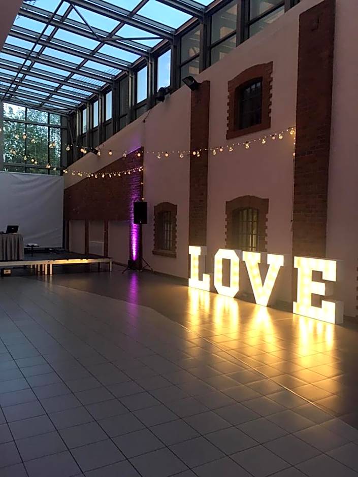 Hotel Młyn Toruń - dawne MCSM